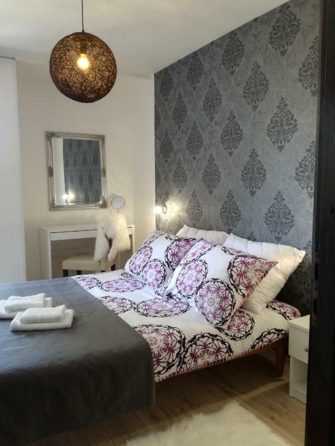 Ester Apartmán *