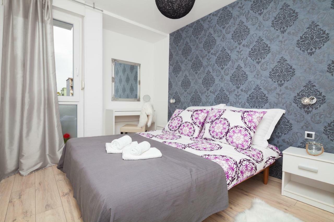 Ester Apartment