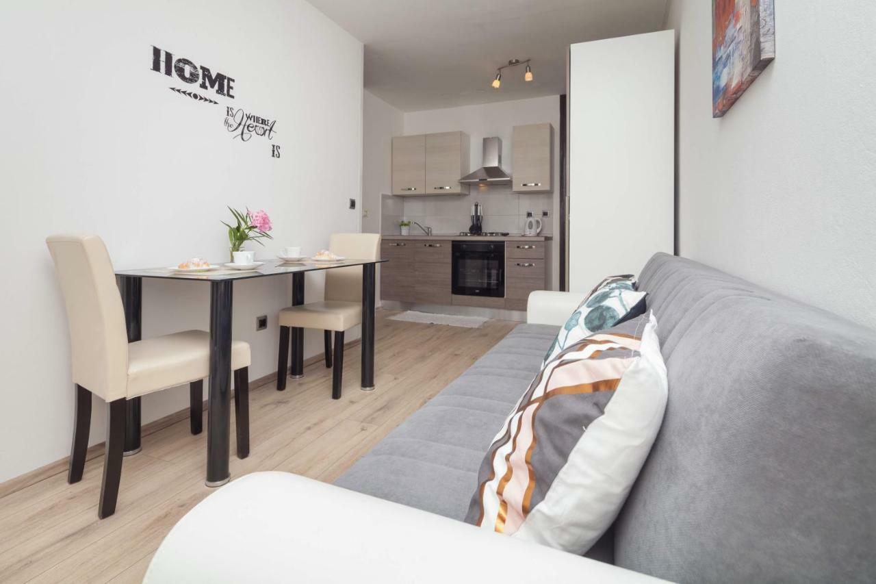 Ester Apartmán *